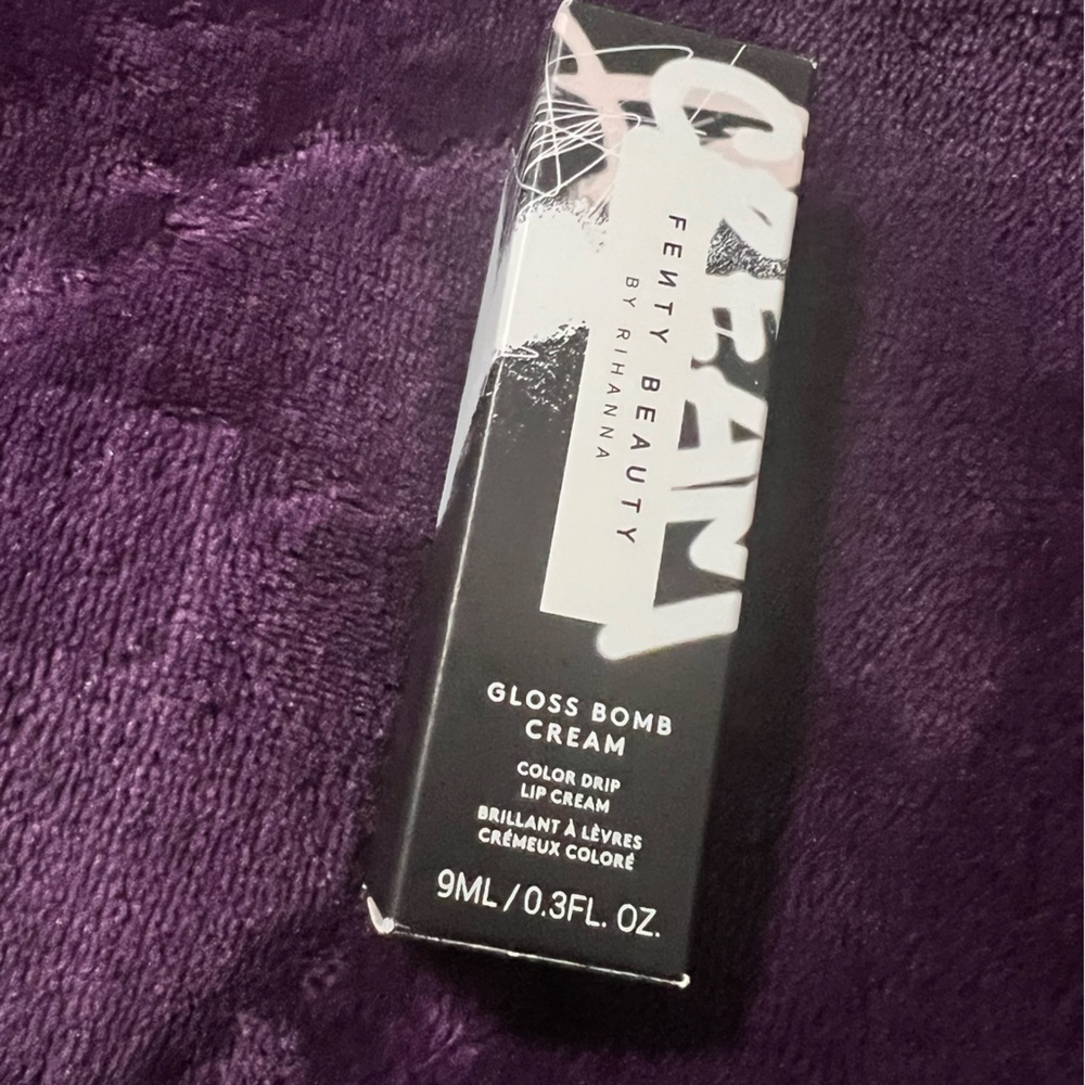 Fenty Beauty Gloss Bomb Cream Color Drip Lip Cream